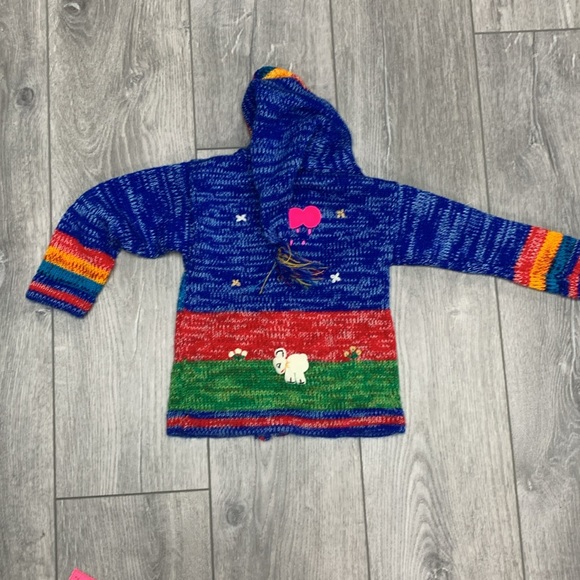 Handmade Embroidered Hoodie Sweater Size 4 - Picture 5 of 8